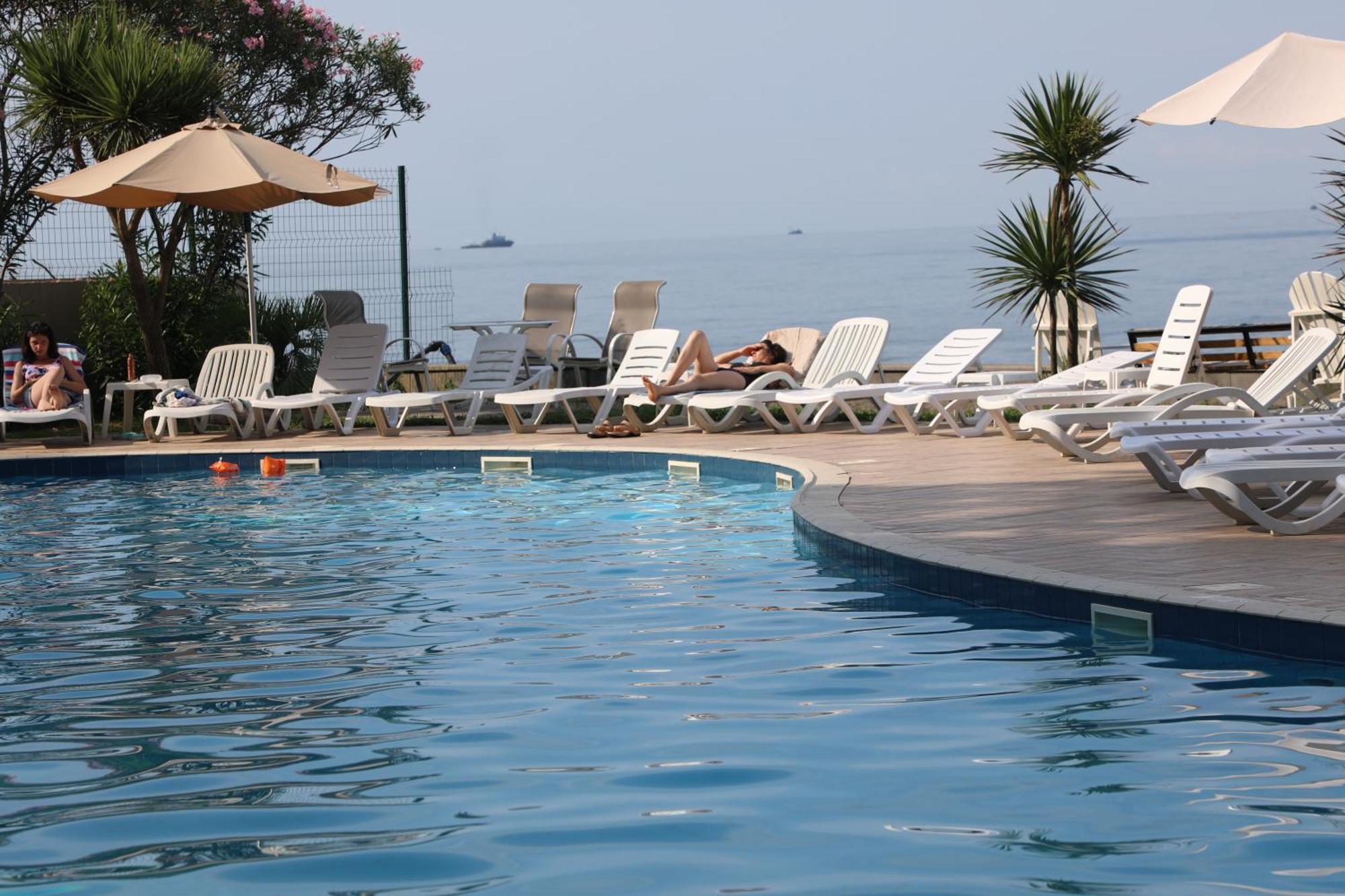 Andamati Beach Resort Grigoleti Exterior foto